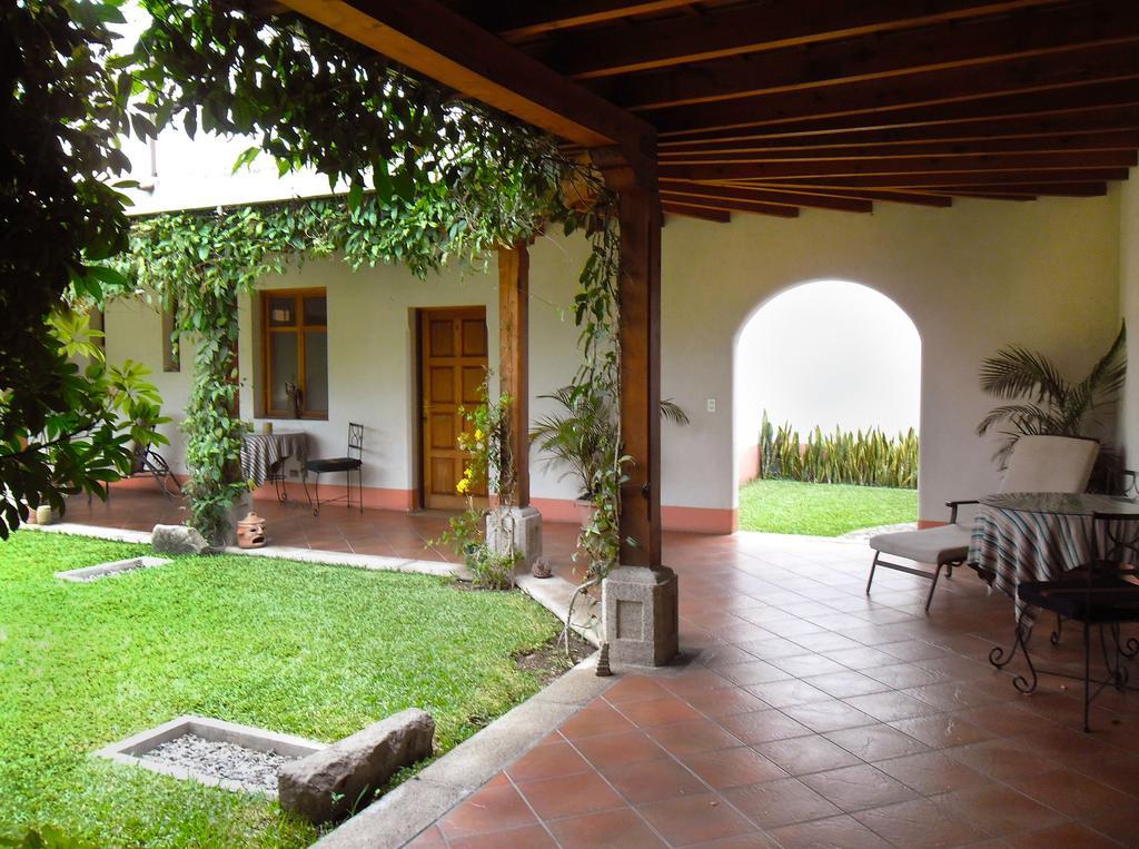 Bed and Breakfast Chez Daniel Antigua Екстер'єр фото